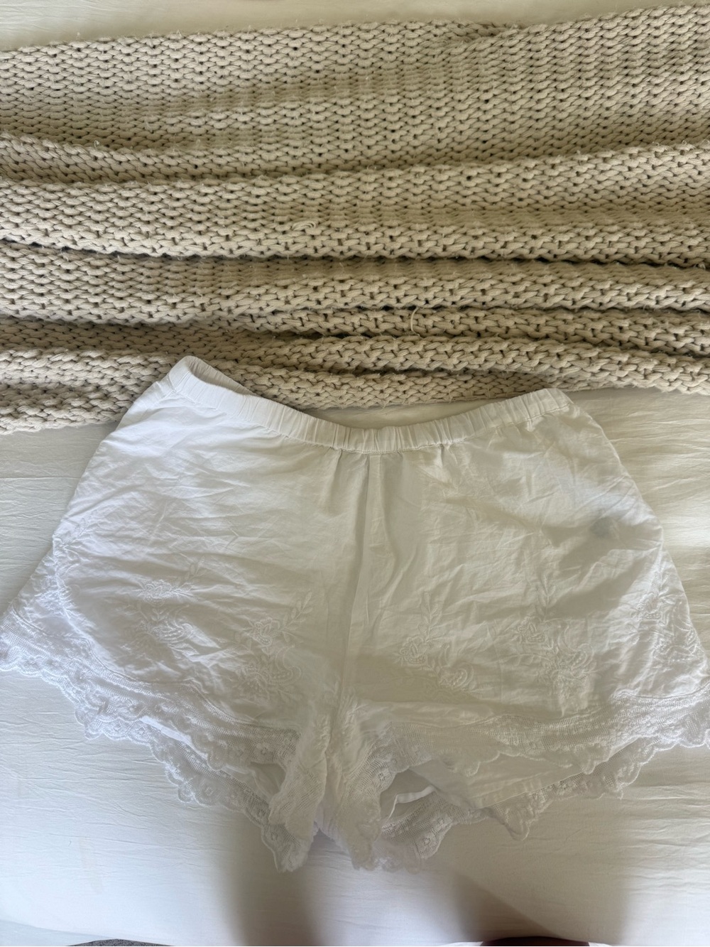 Old Navy White Lace-Trim Skort Shorts